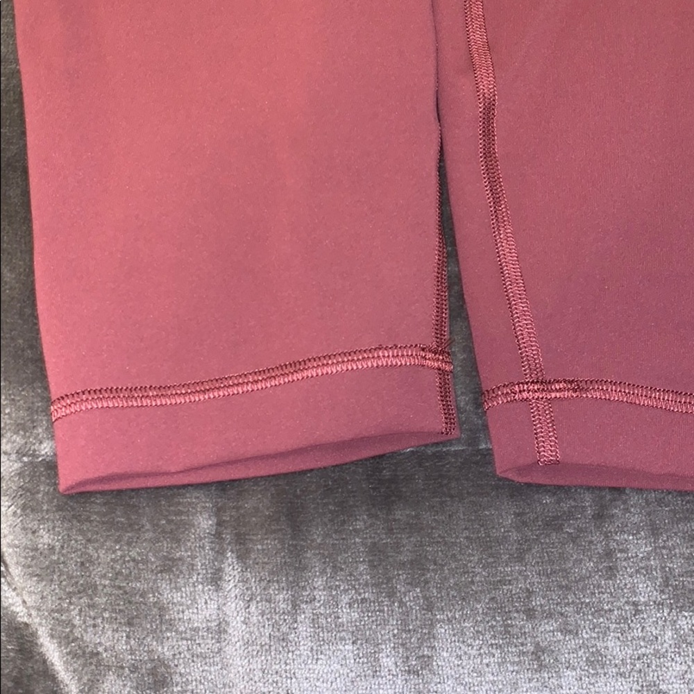 NWOT Lululemon Wunder Under Leggings 25” - Picture 3 of 4